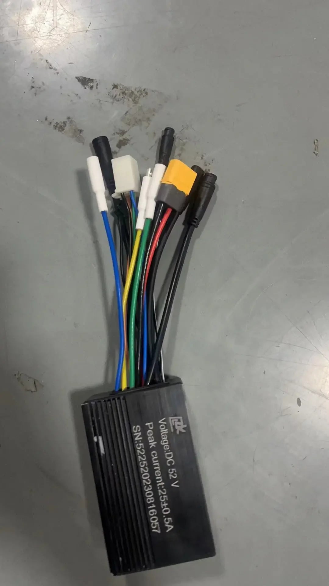 Engel Emove Controller Picture EMOVE CRUISER S Sinewave controller with XT60 or Head of bullet ...